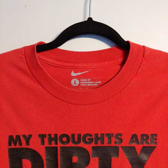 Nike Loose Fit Tee - Picture 5 of 7